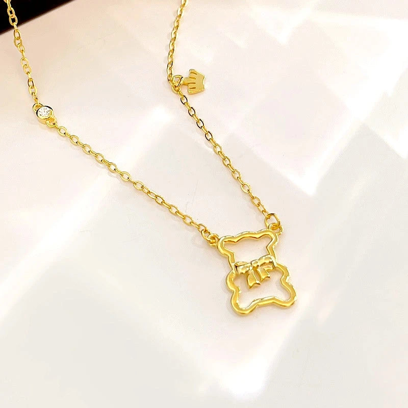 Detailed view of the Sterling Silver Bear Necklaces chain and pendant