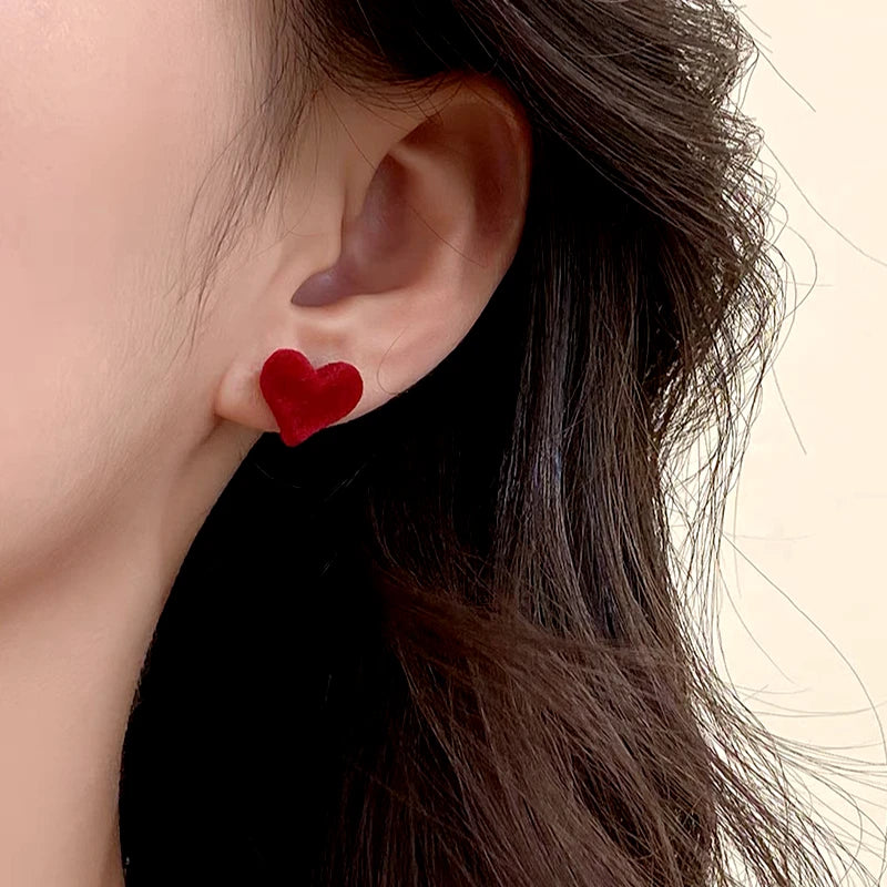 Sterling Silver Christmas Heart-Design Stud Earrings - elegant Heart-Design Studs