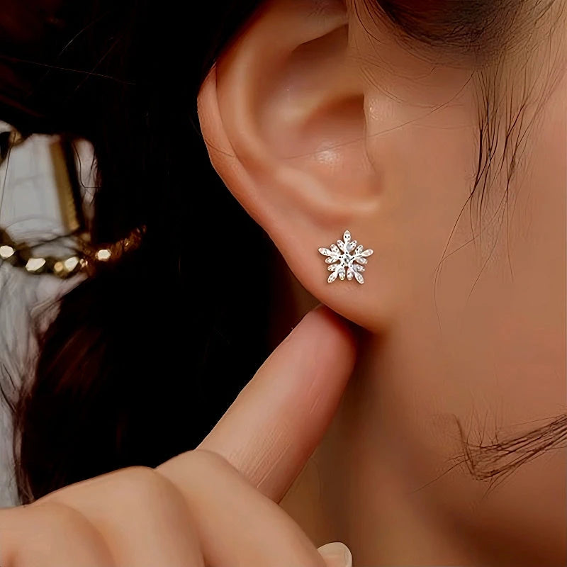 Sterling Silver Christmas Snowflake Stud Earrings - elegant Snowflake Stud Earrings