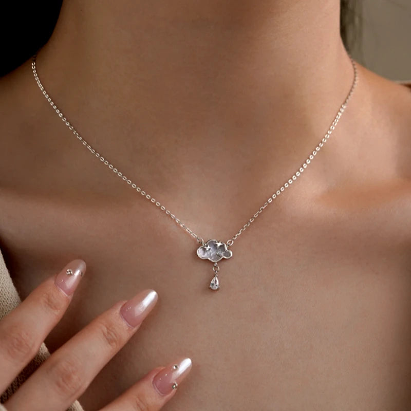 Close-up of the pendant and clasp on the Cloud Water Drop