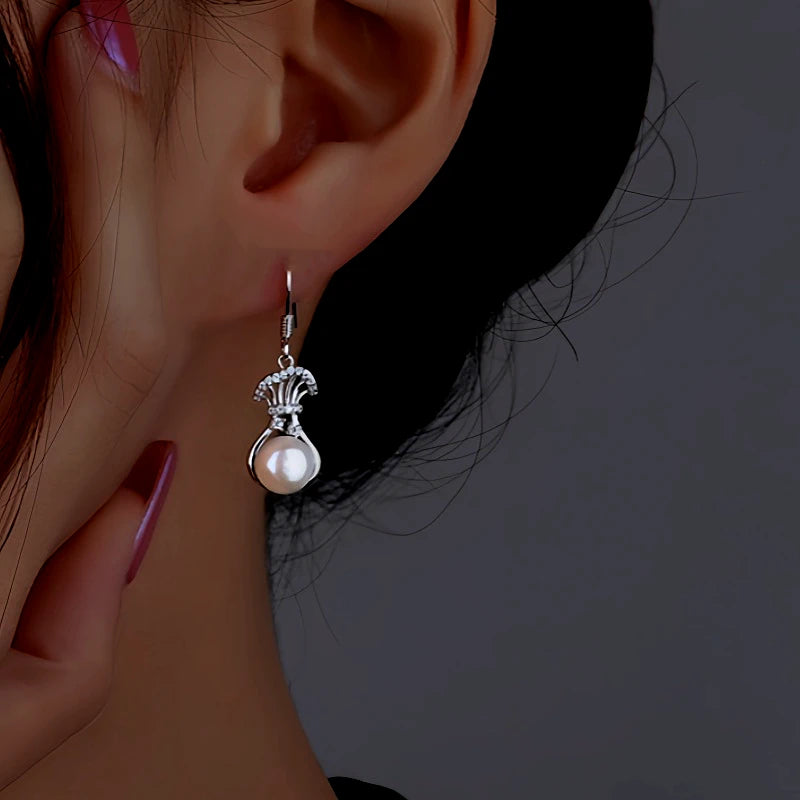 Perfect Pearl Tassel Necklace for adding glamour to any outfit