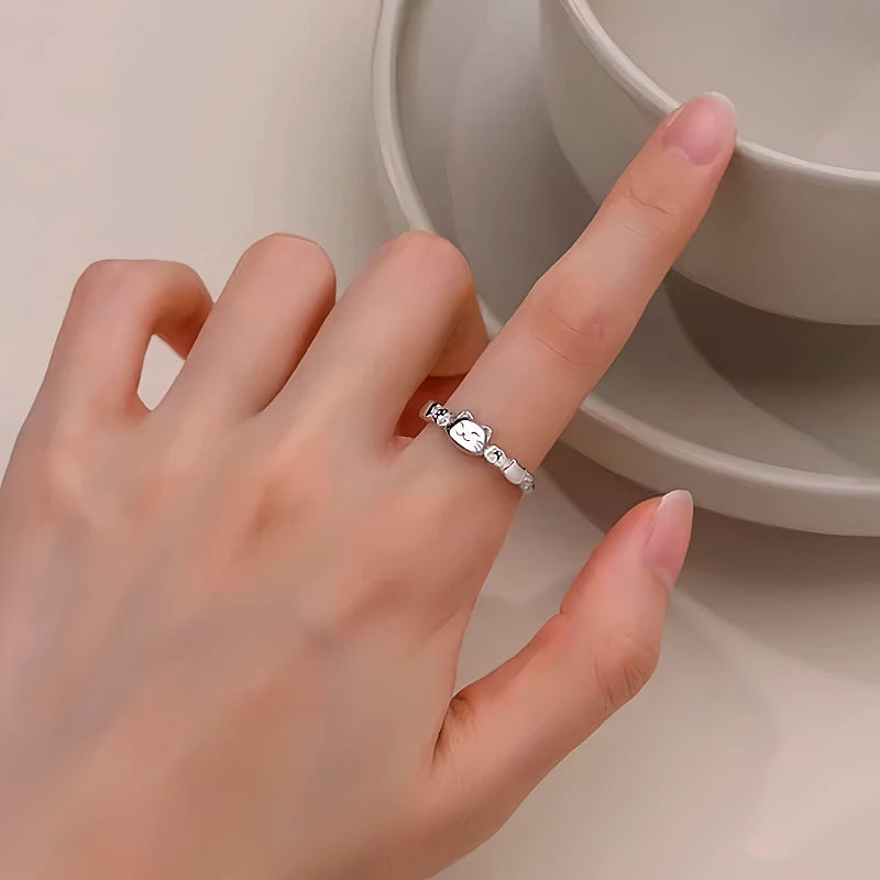 Top-down view of the sparkling Sterling Silver Luxury Adjustable Cute Cat Rings