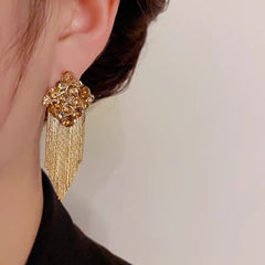 Luxurious & Elegant Gold Tassel Earrings