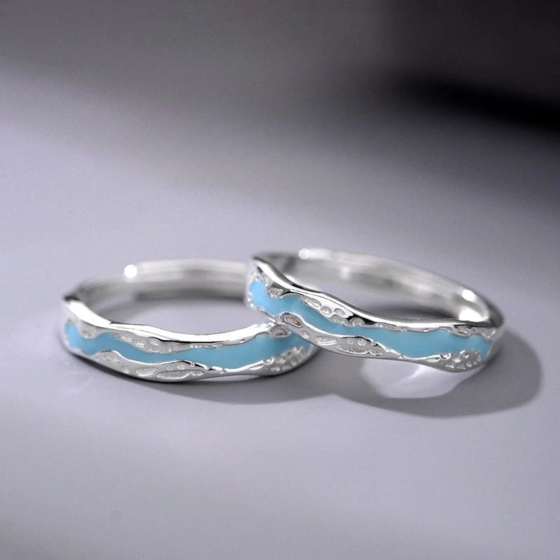 Side profile of the Sterling Silver Adjustable Luminous Couple Rings ring band